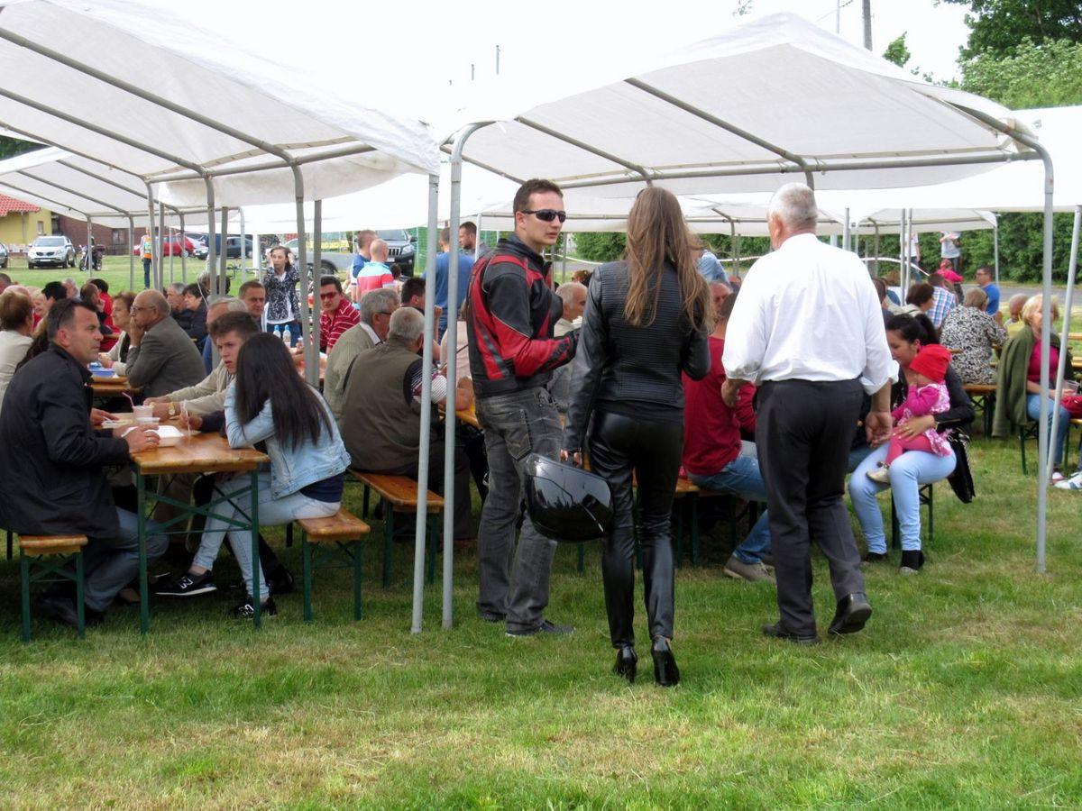 Festyn pierogowy w Dąbrowie