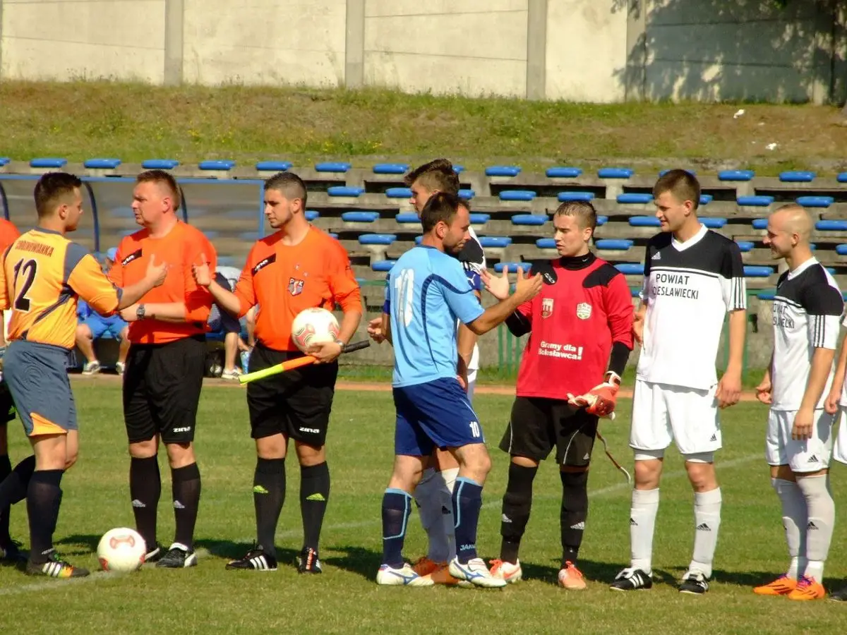 BKS zdemolował Chojnowiankę 10:1