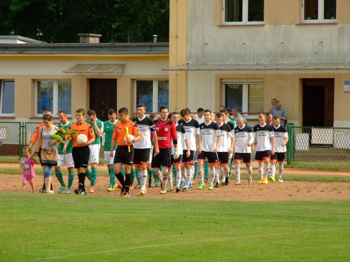 BKS pokonał Olimpię Kowary 3:1