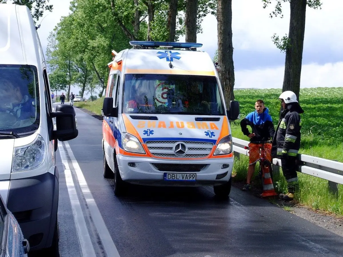 Czołowe zderzenie dwóch Volkswagenów