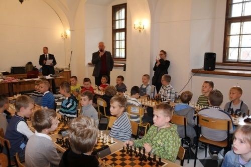 Pierwszaki już dają mata