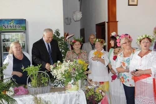 Witali lato wiankami i bańkami