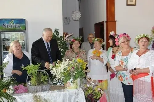 Witali lato wiankami i bańkami
