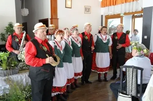 Witali lato wiankami i bańkami