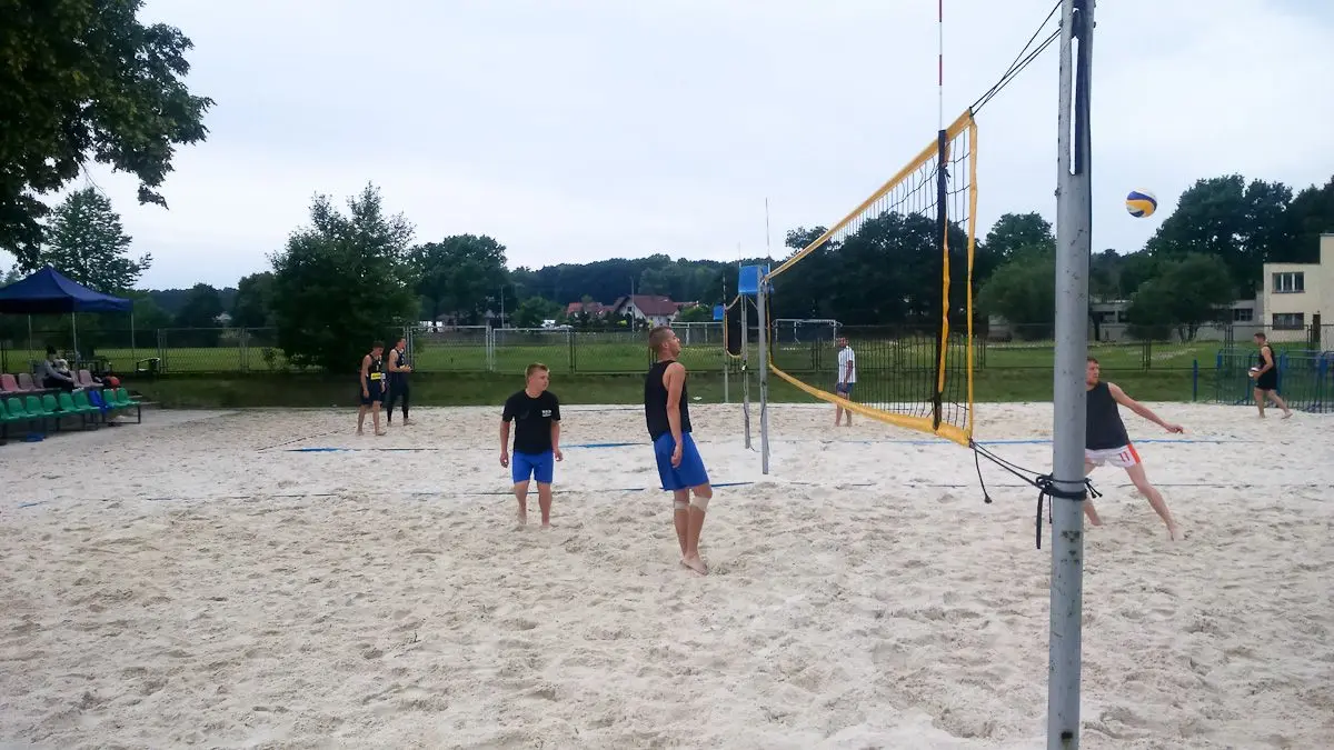 Turniej siatkówki plażowej
