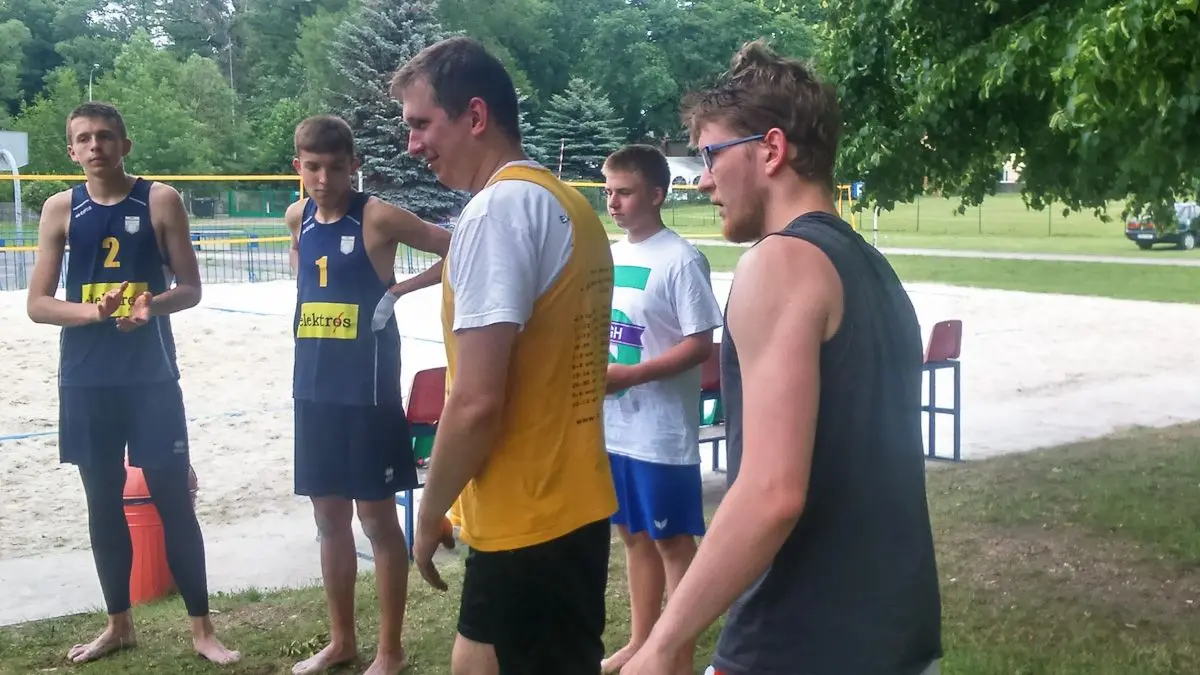 Turniej siatkówki plażowej