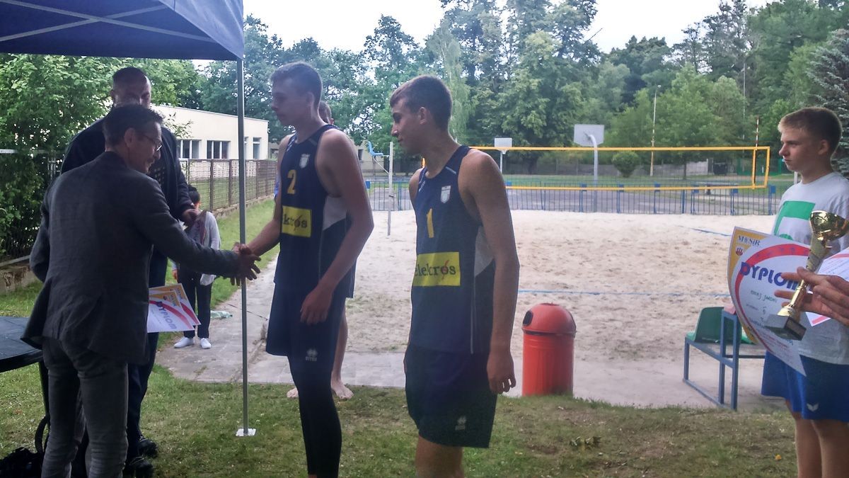 Turniej siatkówki plażowej