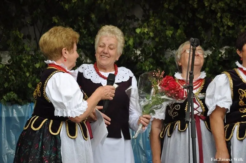 Nad Wodą Śpiewanie