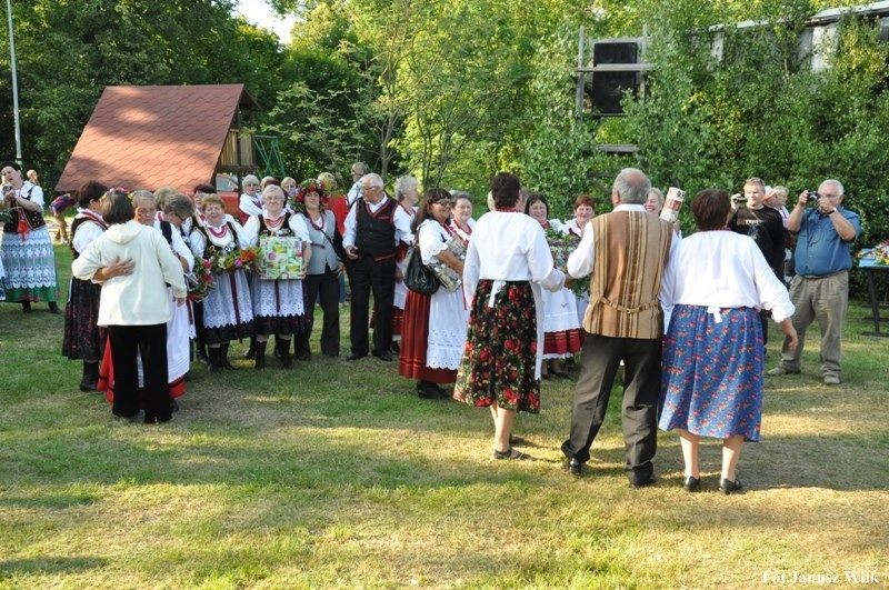 Nad Wodą Śpiewanie