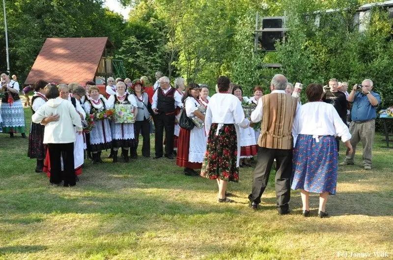 Nad Wodą Śpiewanie