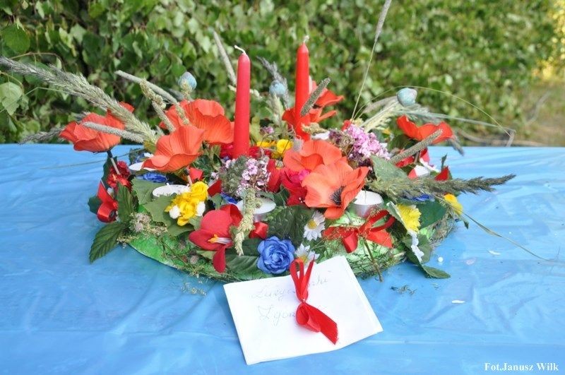 Nad Wodą Śpiewanie