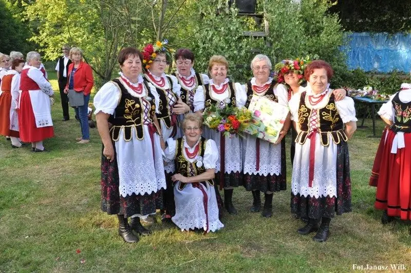Nad Wodą Śpiewanie