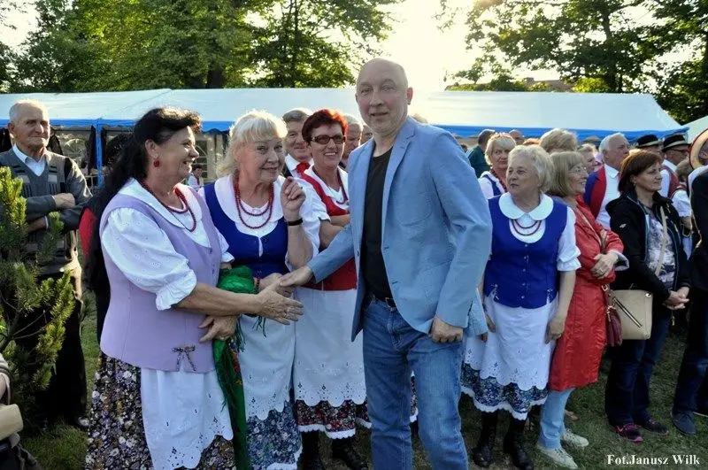 Nad Wodą Śpiewanie