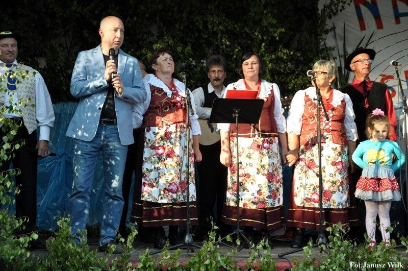 Nad Wodą Śpiewanie