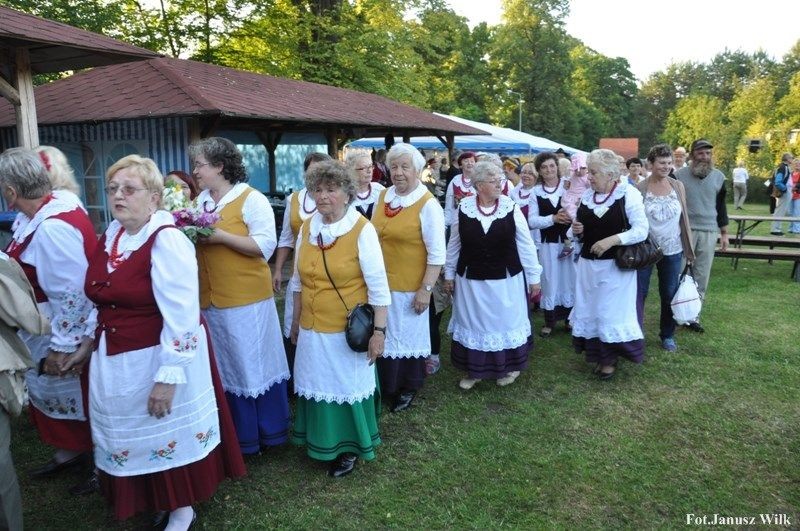 Nad Wodą Śpiewanie