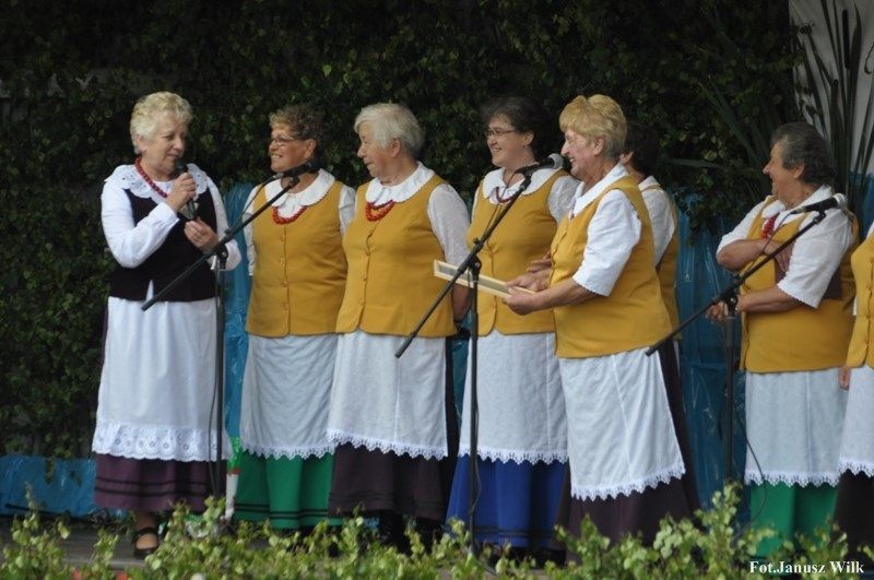 Nad Wodą Śpiewanie