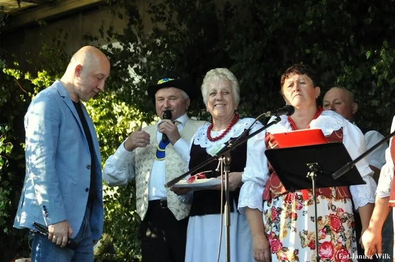Nad Wodą Śpiewanie