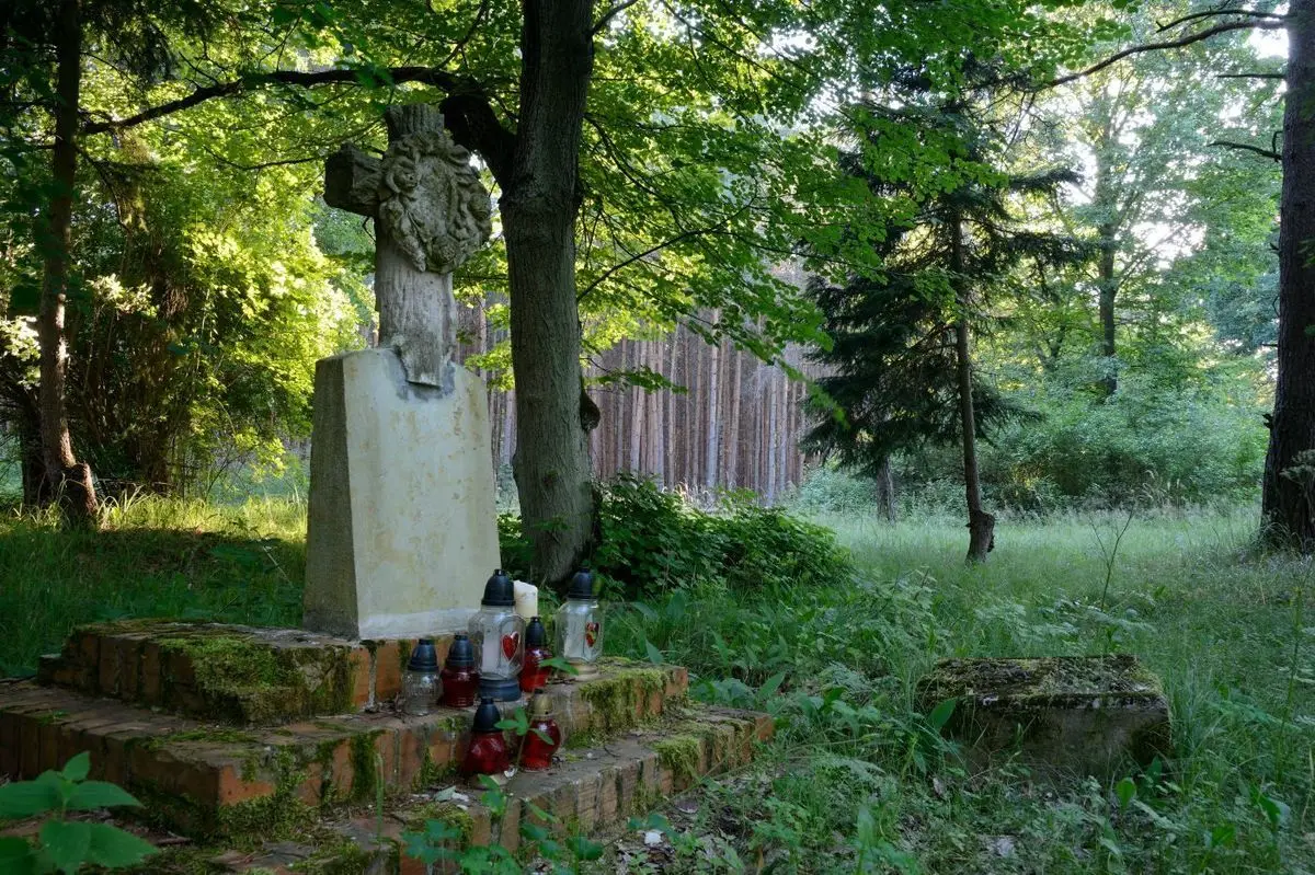 Nowoszów