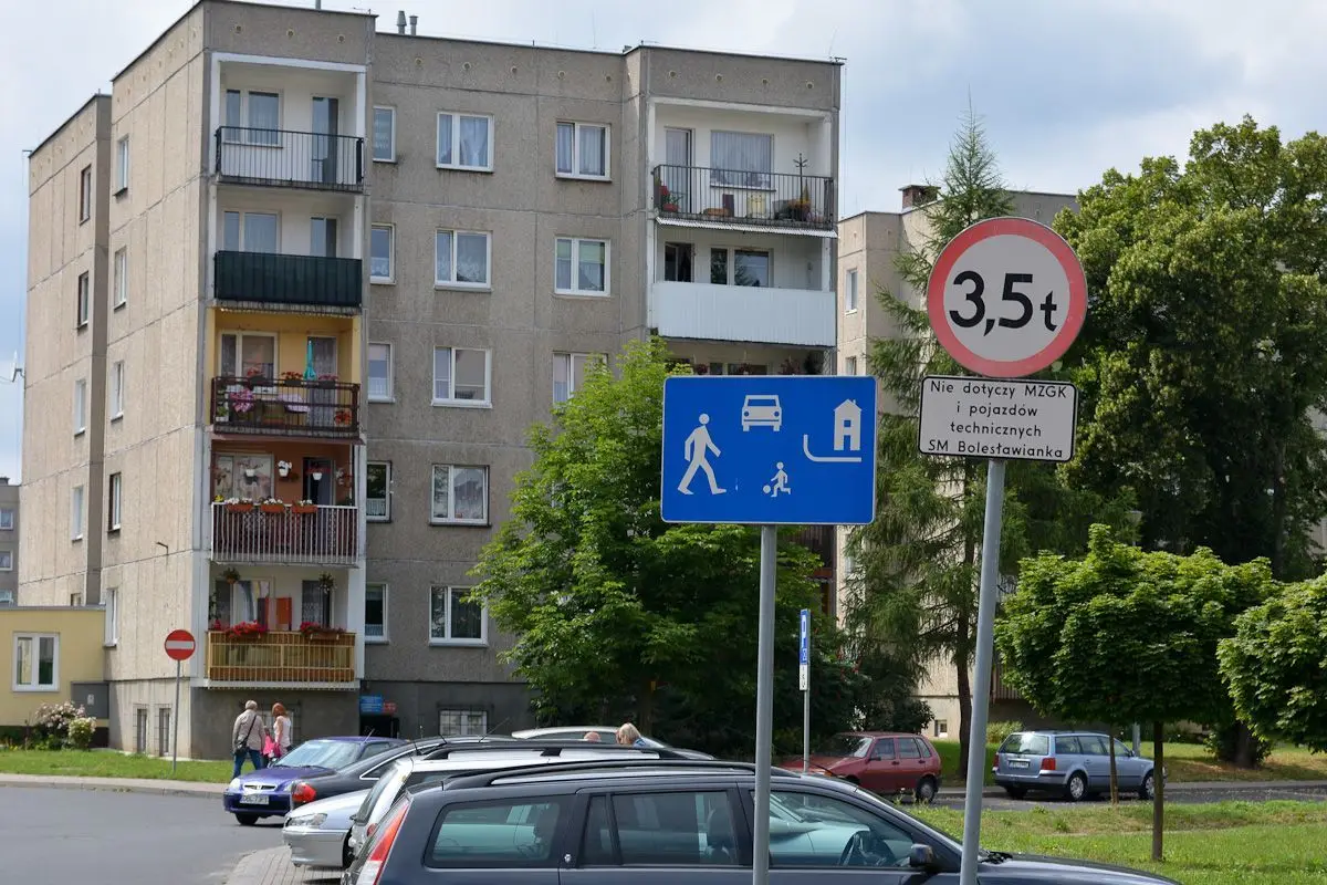 Znak od strony ul. Staszica