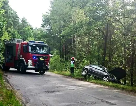 21-letnia kierująca Audi zderzyła się z autobusem PKS