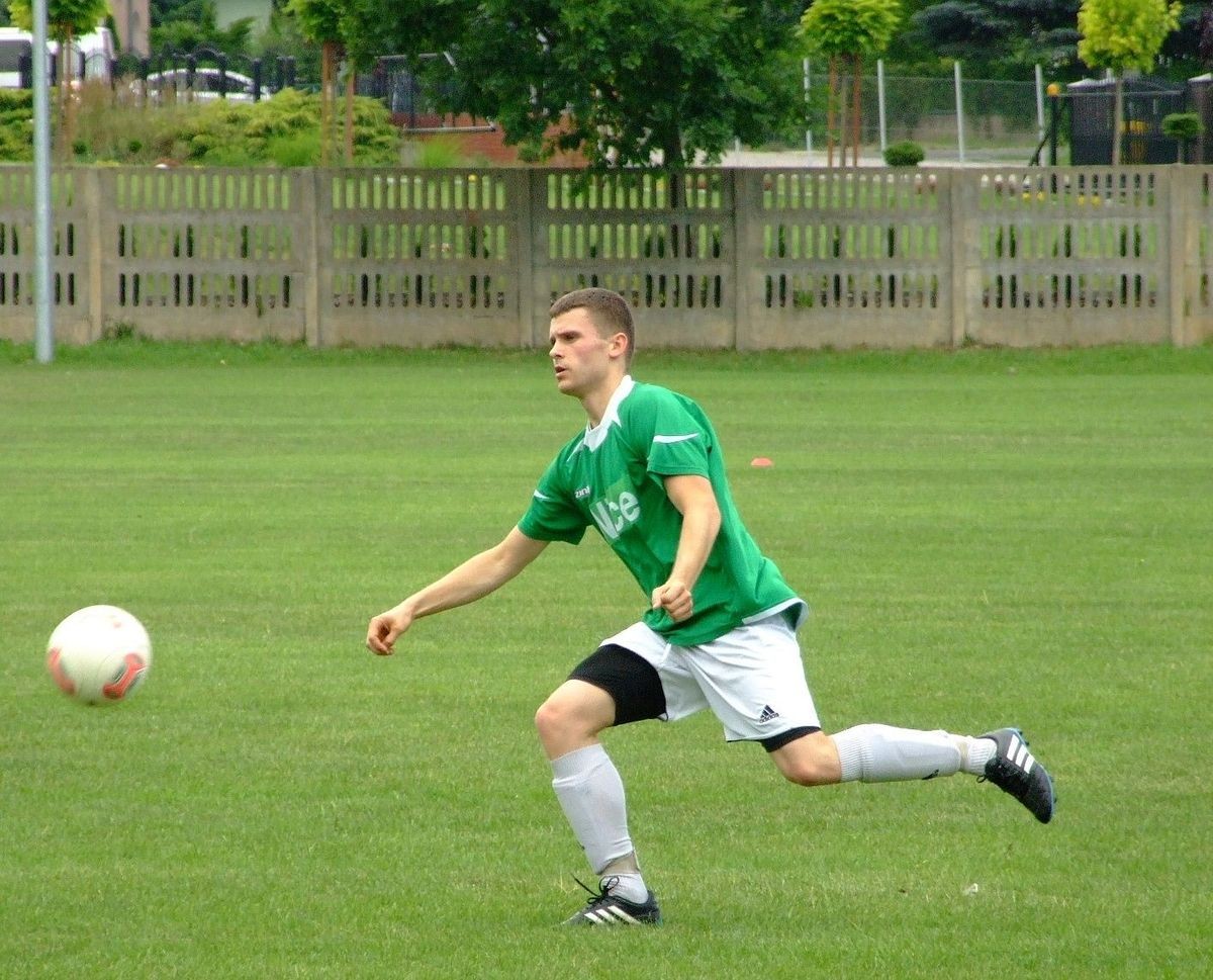 BKS pokonał Piasta Wykroty 2:1 w pierwszym sparingu
