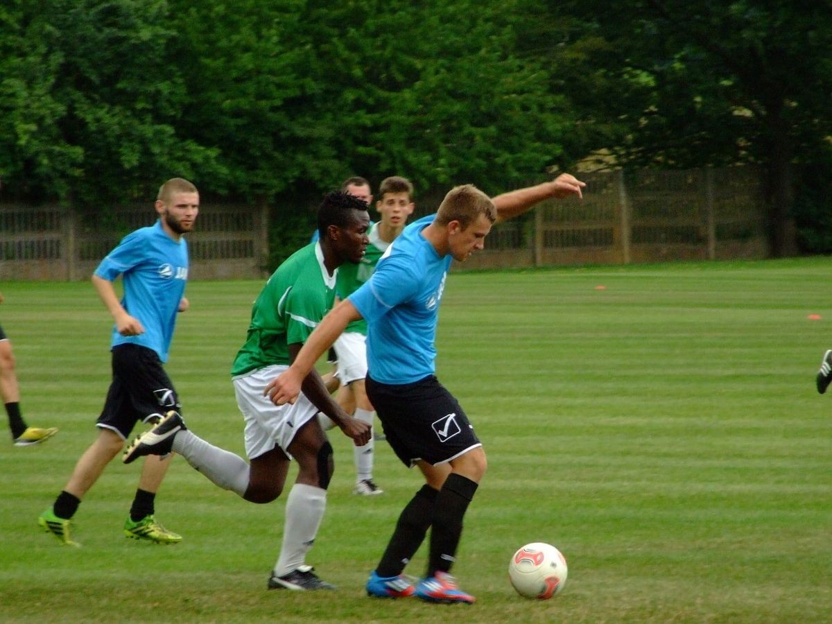 BKS pokonał Piasta Wykroty 2:1 w pierwszym sparingu