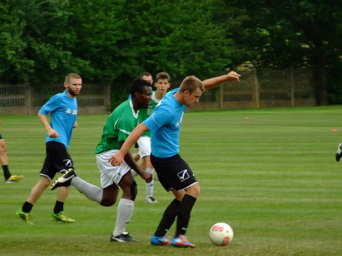 BKS pokonał Piasta Wykroty 2:1 w pierwszym sparingu