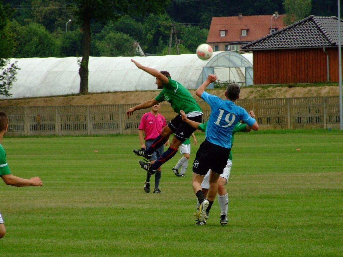 BKS pokonał Piasta Wykroty 2:1 w pierwszym sparingu