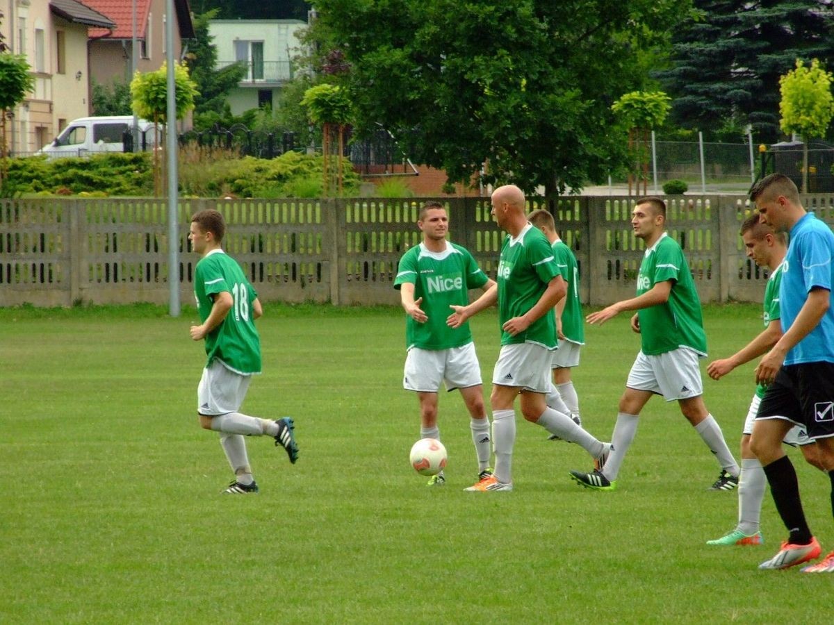BKS pokonał Piasta Wykroty 2:1 w pierwszym sparingu