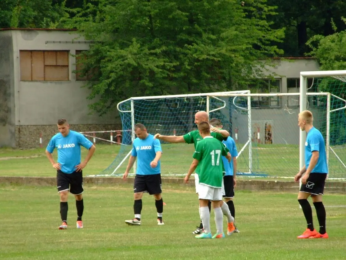 BKS pokonał Piasta Wykroty 2:1 w pierwszym sparingu
