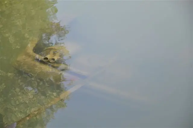 Samochód pod wodą!