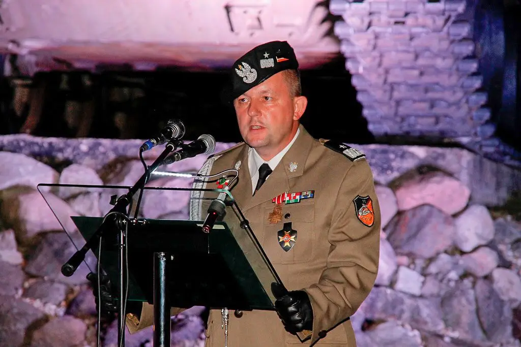 Żołnierze 10 Brygady Kawalerii Pancernej świętują