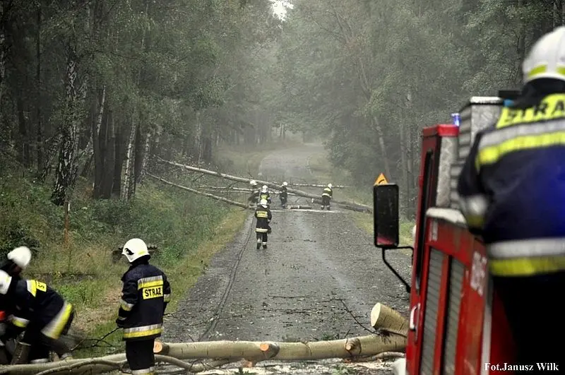 Podwójna akcja strażaków koło Zielonki