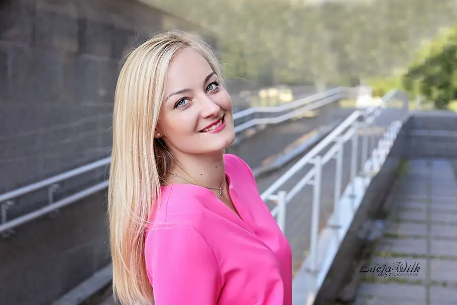 Karolina Bober lat 22
