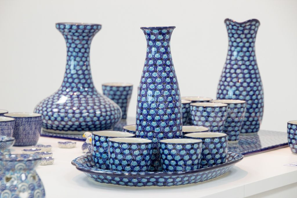 Forma: Mariusz Ochocki, dekoracja: