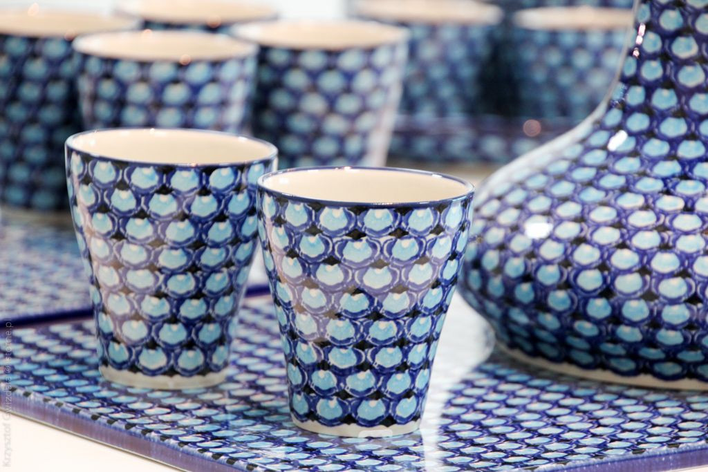 Forma: Mariusz Ochocki, dekoracja: