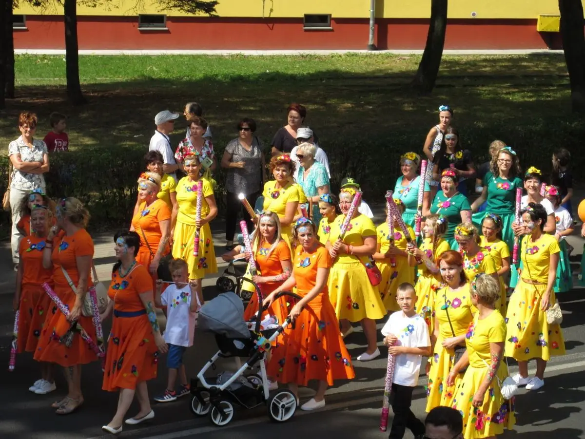 Parada 21. Bolesławieckiego Święta Ceramiki
