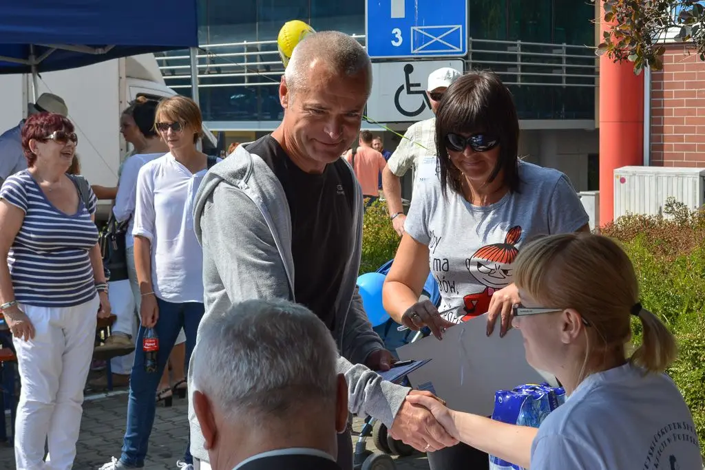 Uczcili 35-lecie NSZZ „Solidarność” biegiem po filiżankę