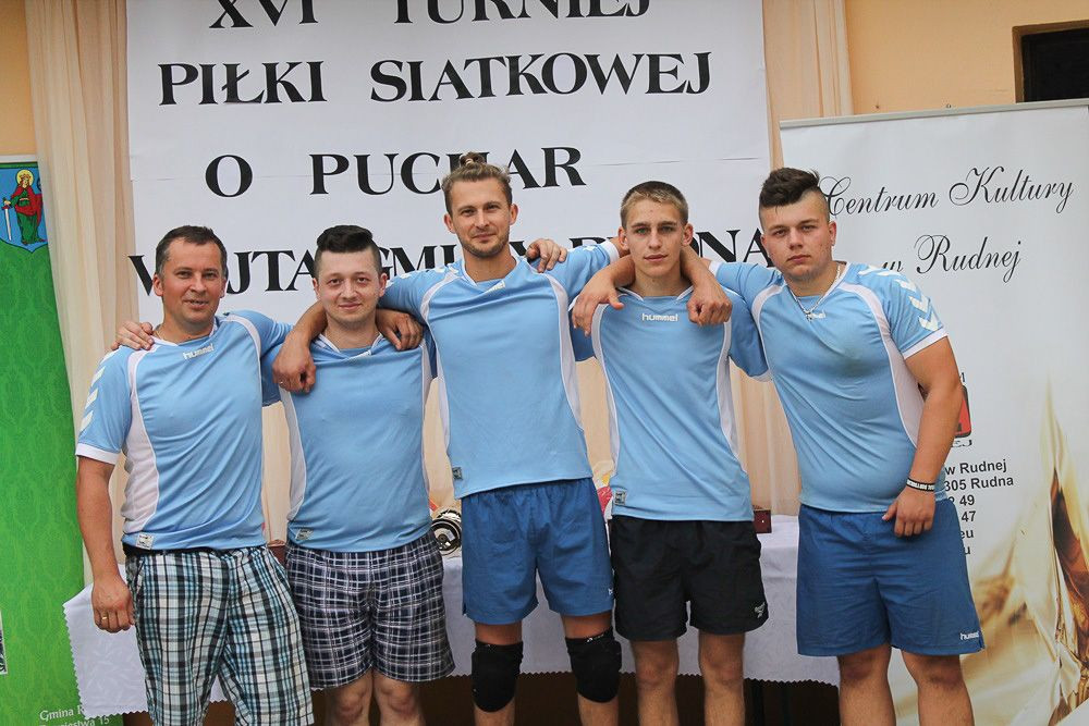 Siatkarze z Rudnej z Pucharem Wójta Gminy