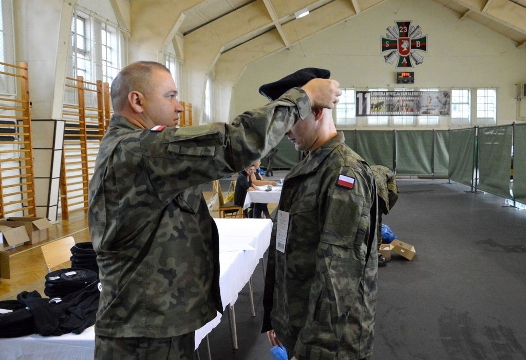 Wcielenie ochotników do służby przygotowawczej w ramach NSR