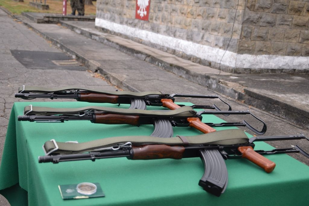 23 Śląski Pułk Artylerii: Wręczenie broni elewom