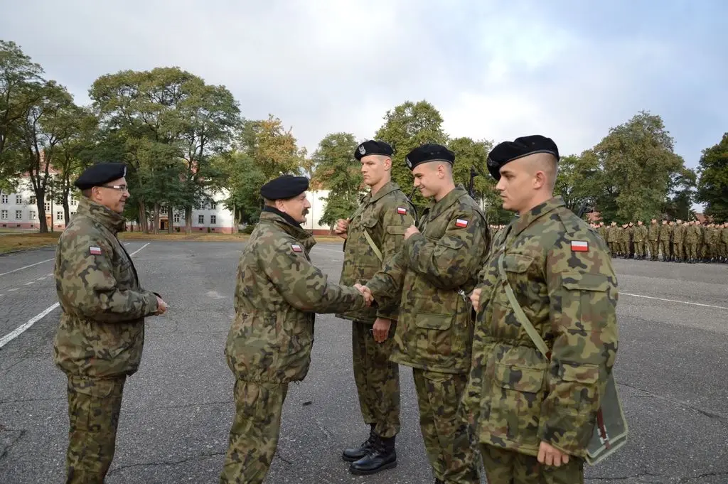 23 Śląski Pułk Artylerii: Wręczenie broni elewom