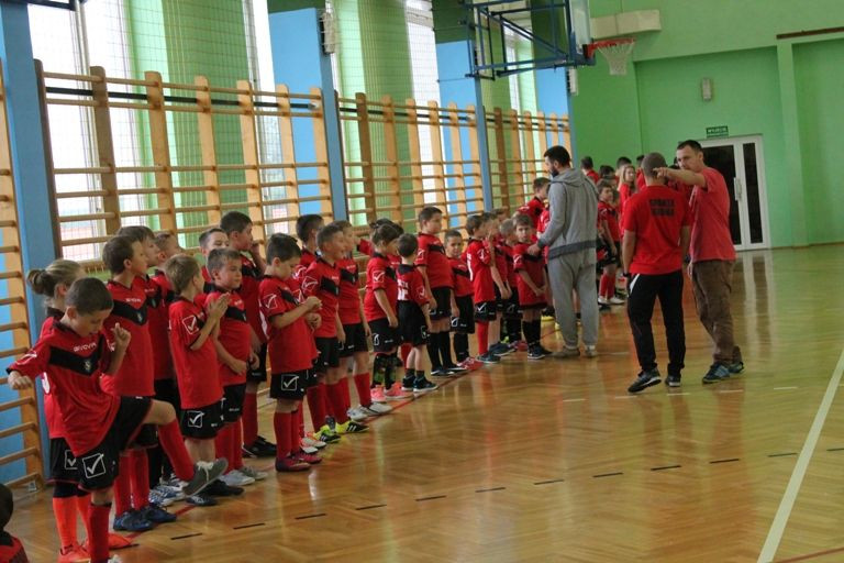 Rodzinny sportowy piknik w Rudnej