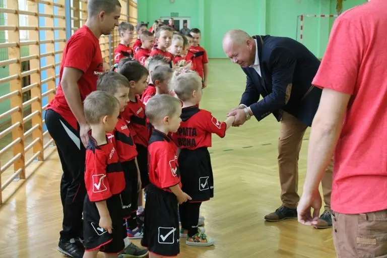 Rodzinny sportowy piknik w Rudnej