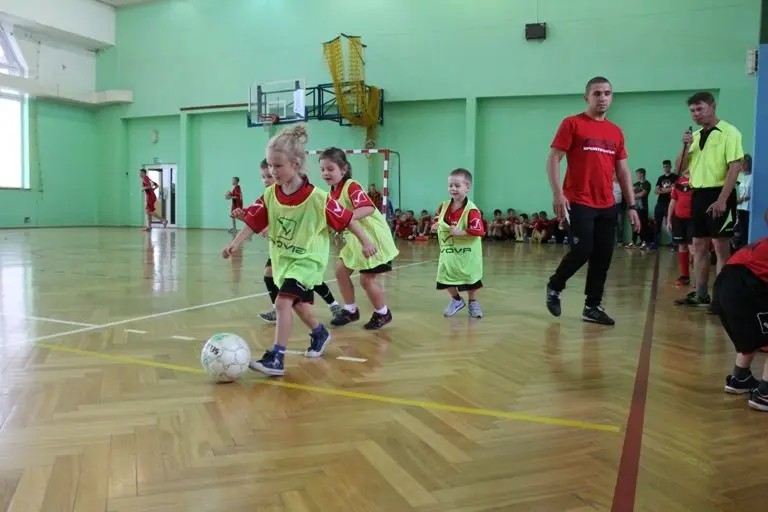 Rodzinny sportowy piknik w Rudnej