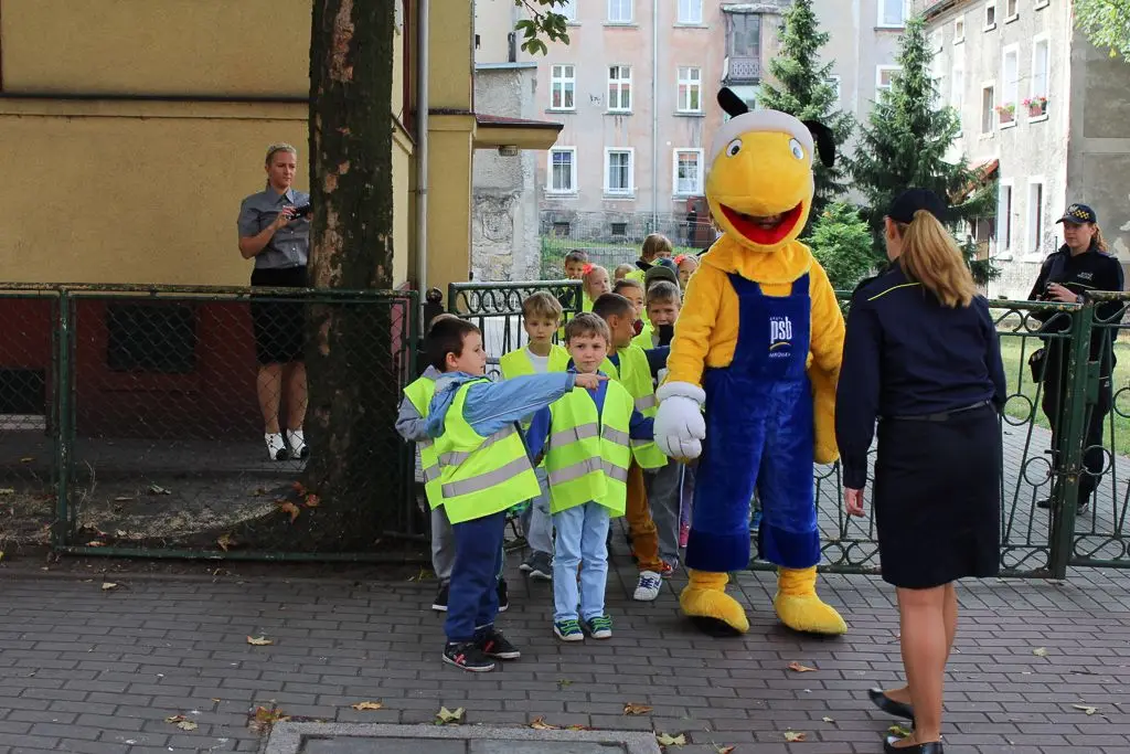 Bezpieczna droga do szkoły - akcja w SP nr 4