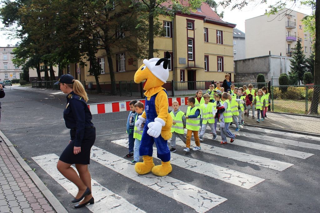 Bezpieczna droga do szkoły - akcja w SP nr 4