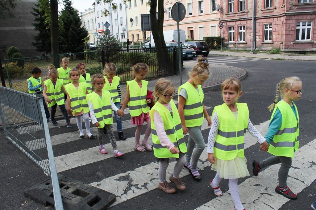 Bezpieczna droga do szkoły - akcja w SP nr 4