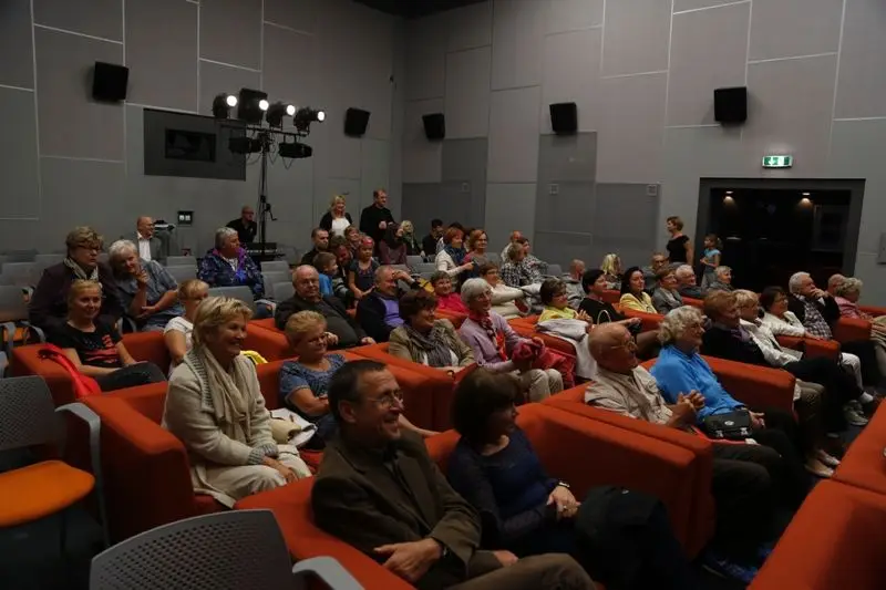 Serenada, spektakl grupy teatralnej BOK-MCC