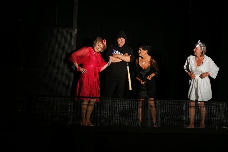 Serenada, spektakl grupy teatralnej BOK-MCC